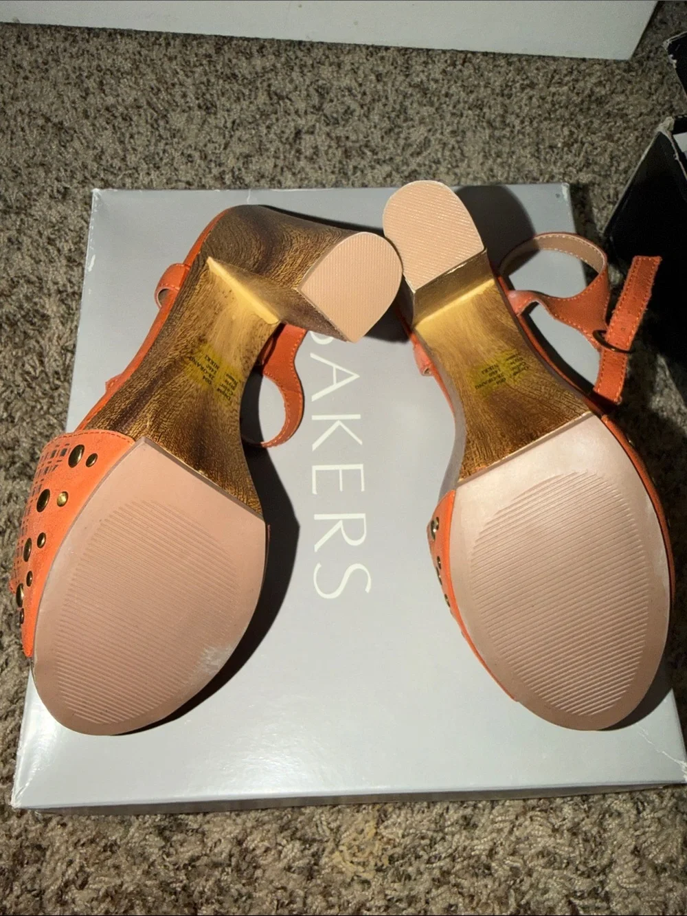 NIB Y2K Bakers Orange Nikki Laser-Cut Platform Sandals with Wood Block Heel 8.5M